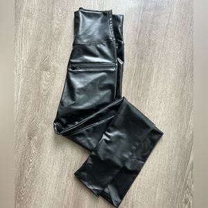 NWOT: LNA pleather pants, front zip pockets- XS